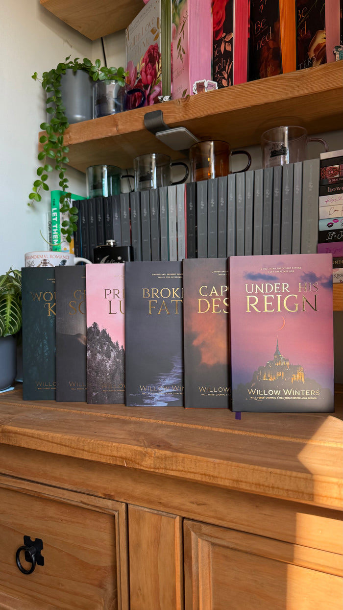 Full Paranormal set of Hardbacks with Dust Jackets and Printed Edges
