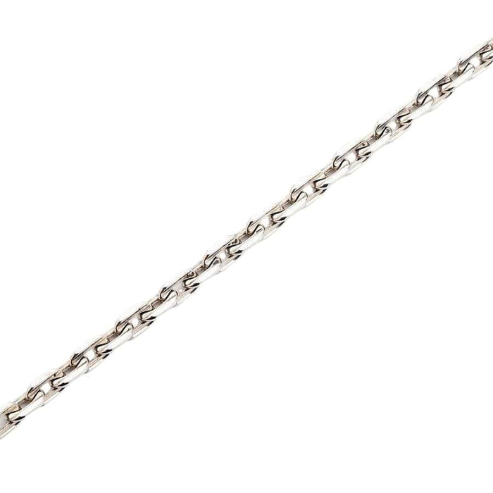925 sterling silver curb chain detail.