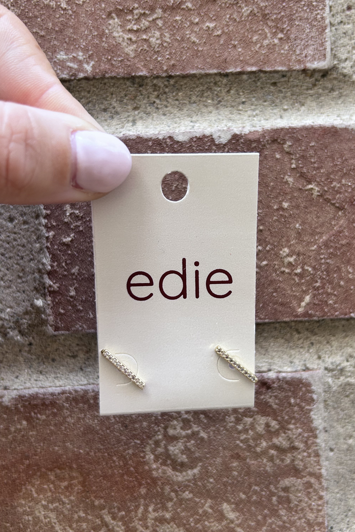 Straight & Narrow, Edie
