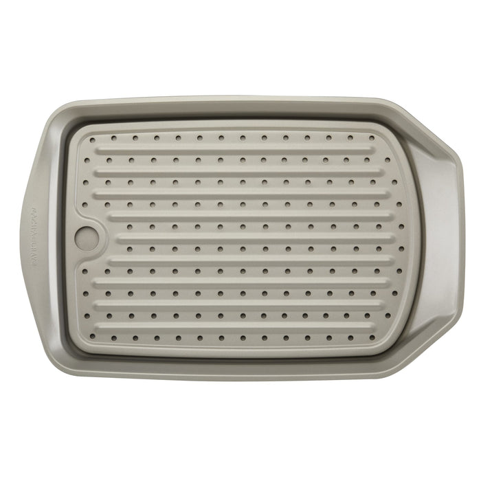 11" x 17" Nonstick Crispy Pan with Spout