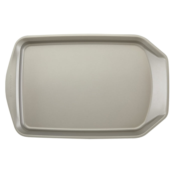 11" x 17" Nonstick Crispy Pan with Spout