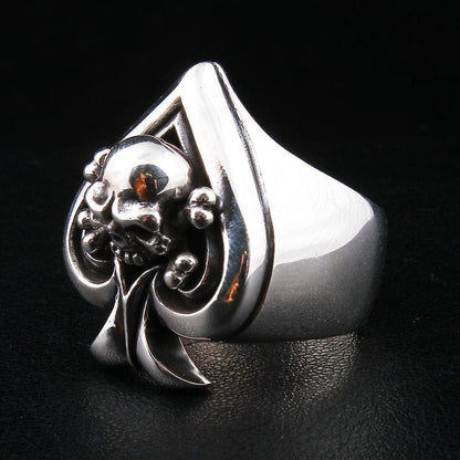 A Lemmy Kilmister-style ring, this piece features the iconic Motörhead Ace of Spades and skull.
