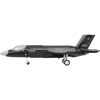 Cobi Armed Forces - F-35B Lightning II "Husarz" Fighter Jet Brick Toy