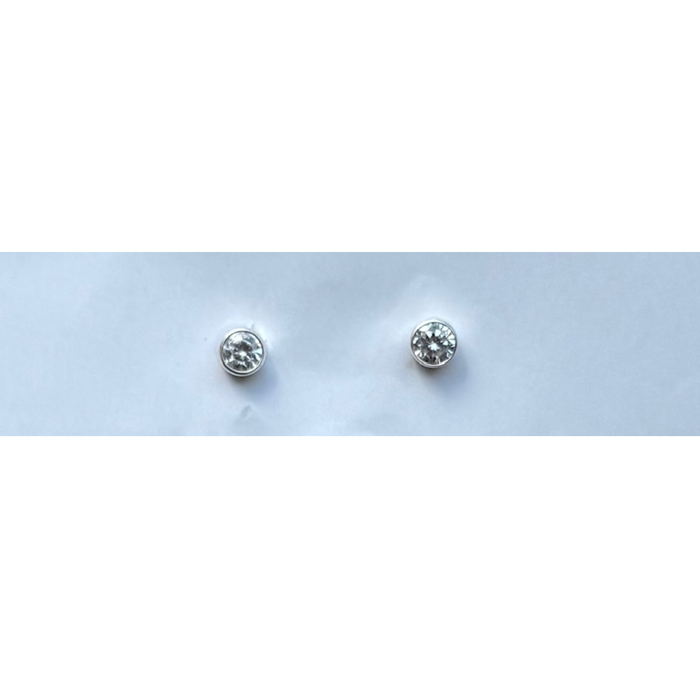 925 Sterling silver bezeled post with crystal insert. 5 mm diameter. nickel free