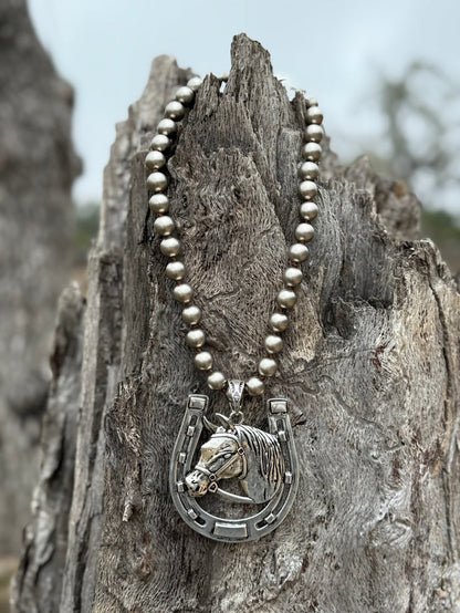 Horse Shoe Pendant Necklace