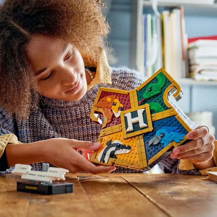 Lego: Harry Potter - Hogwarts™ House Crest Building Figure