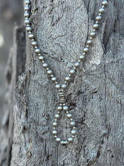 Mesa Moon Looped Silver Pearl Necklace