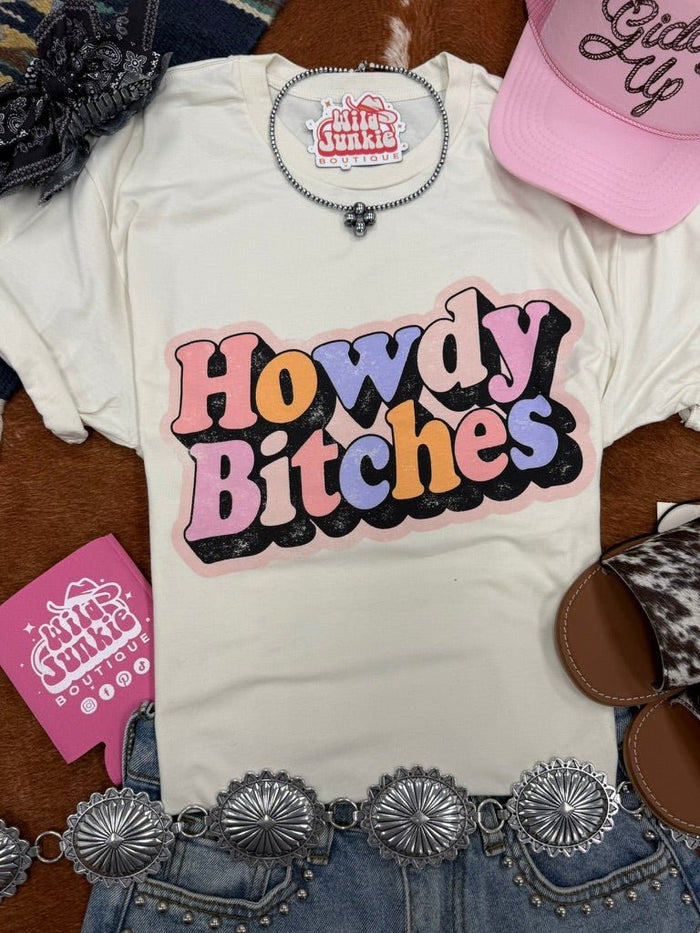 Multicolor Howdy Bitches Graphic TeeS
