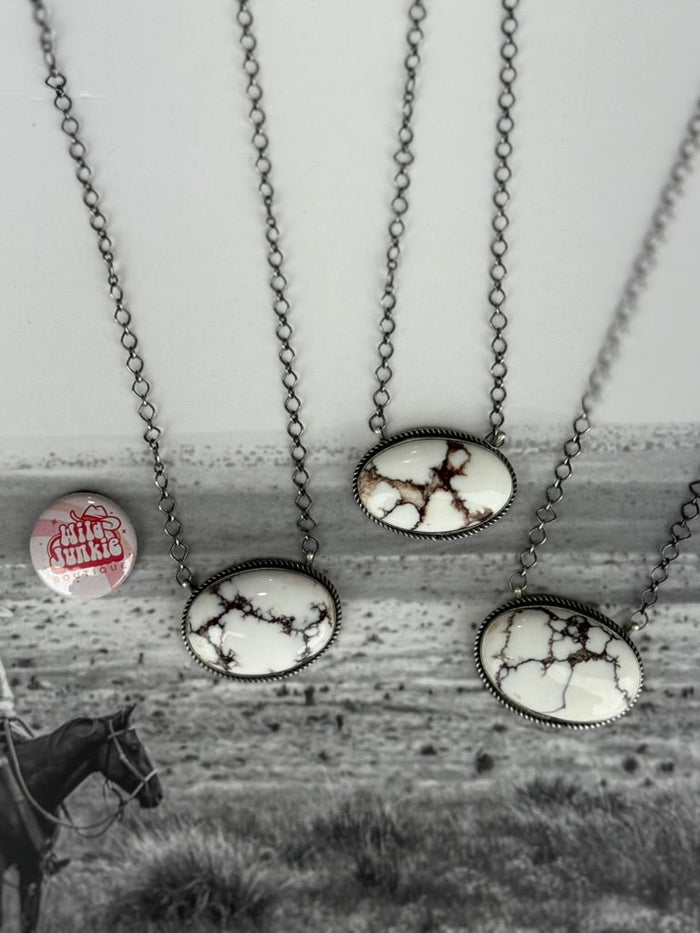 Oval Wild Horse Pendant Chain Necklace