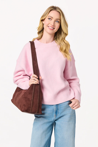 Paige Hobo, Chocolate