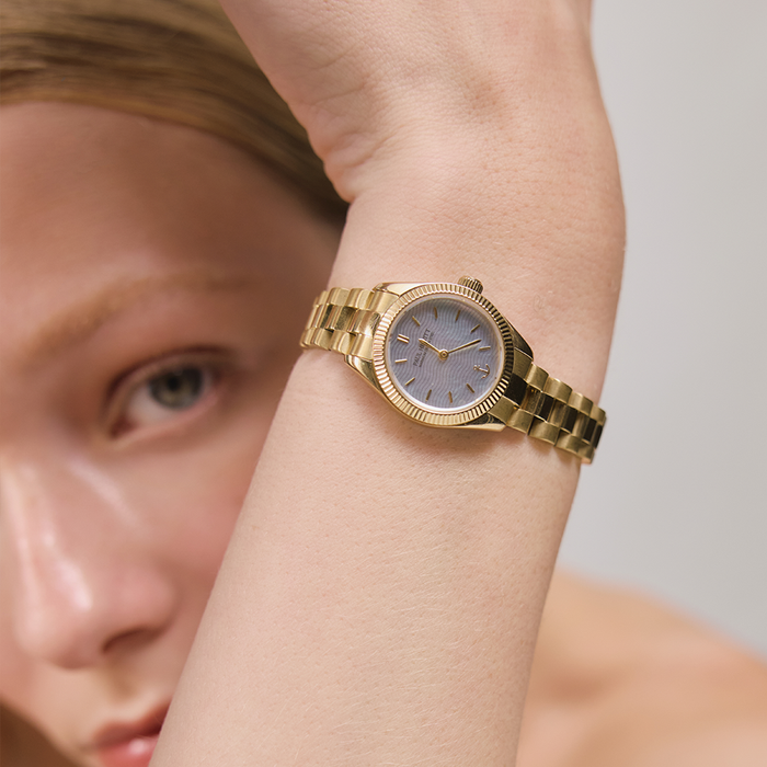 Petit Soleil Round Uhr Gold Weiß