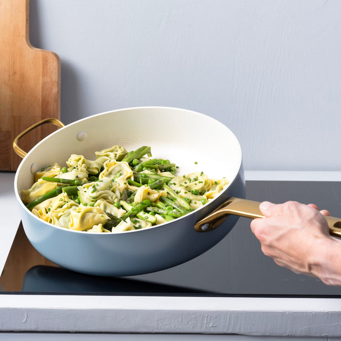 CC011509-102 - Reserve Pro Reserve Pro Skillet With Lid, Glacier - 28cm - Product Image 3