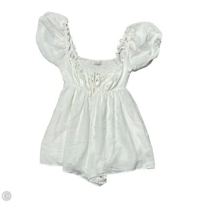 Romper By Urban Outfitters In White, Size: S