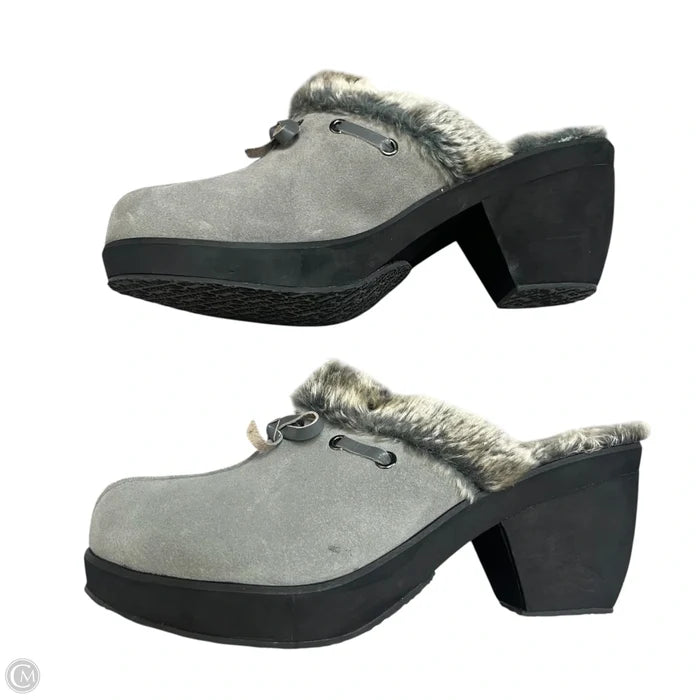 Shoes Heels Block By Skechers In Grey, Size: 11