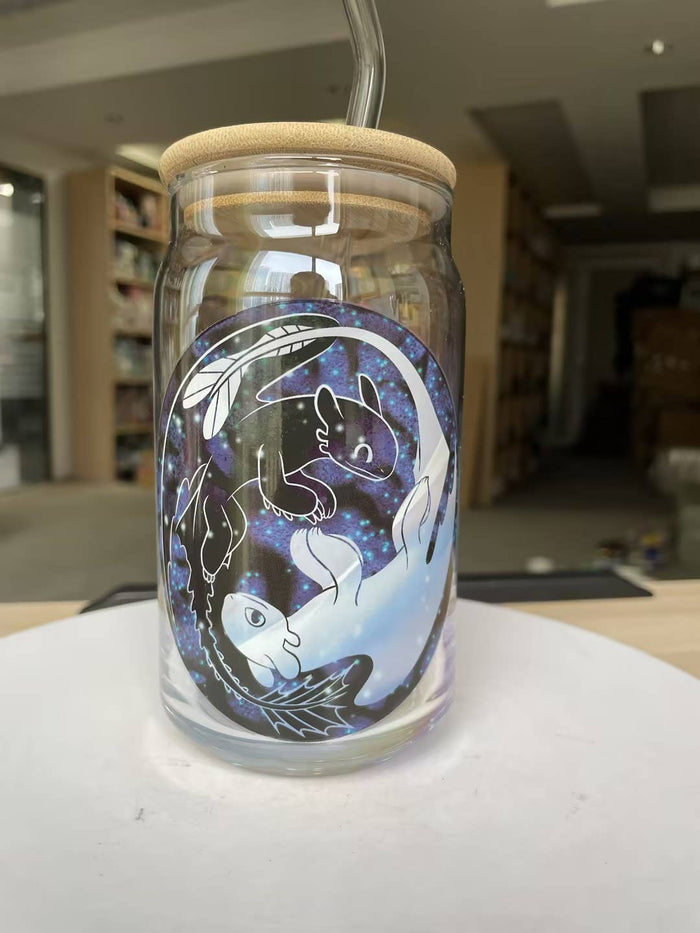 Silver Buffalo How to Train Your Dragon Night & Light 16oz Iridescent Glass
