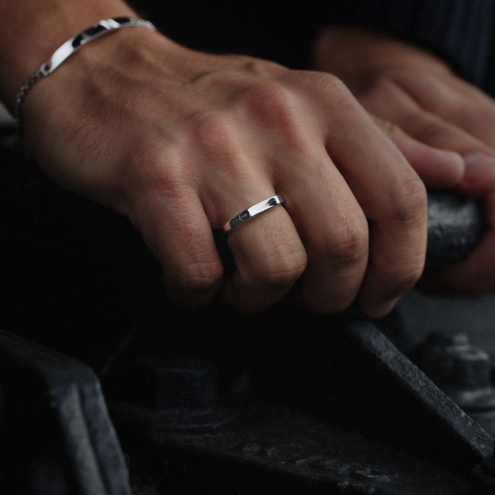 Men's Slim Signet Ring Silber