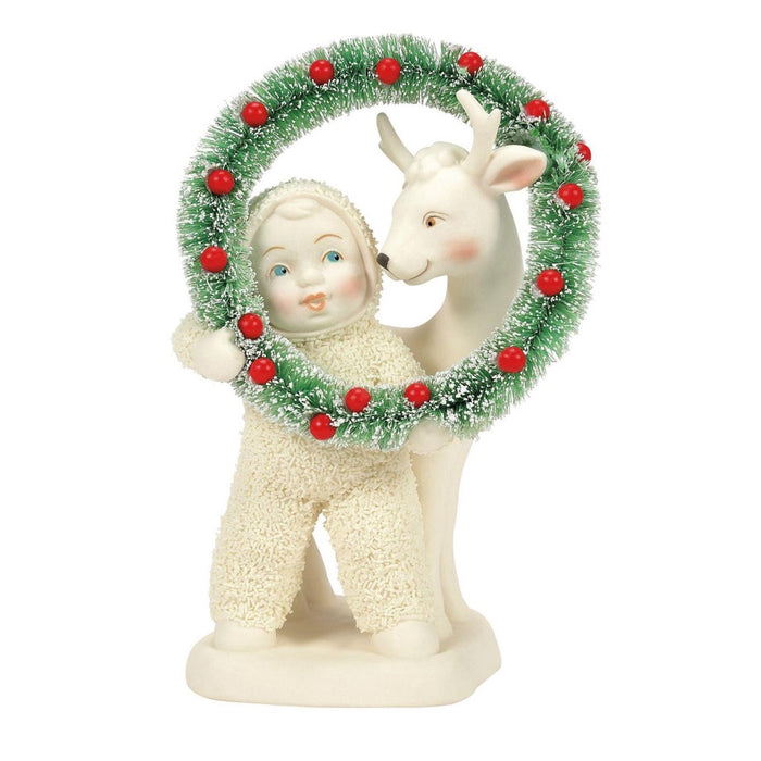 Snowbabies Meet In The Middle Figurine