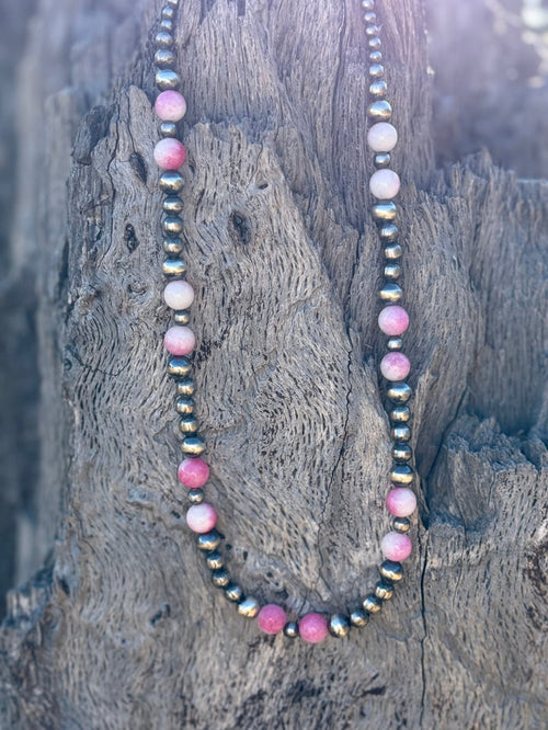 Desert Rose Pink Conch Beaded Necklace