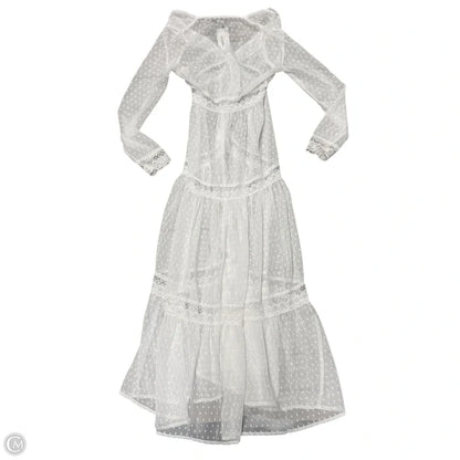 Swimwear Cover-up By Boohoo In White, Size: S
