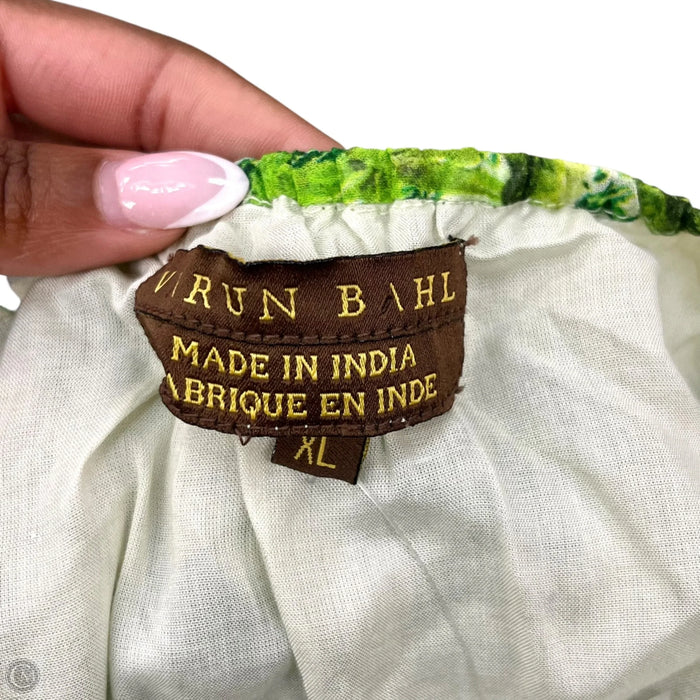Top Long Sleeve By Varun Bahl In Green, Size: Xl