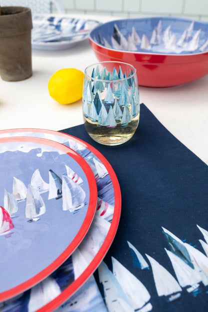 Stemless wine glass with sailboat pattern